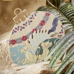 Décoration Disney à poser boule de Noël Le Roi Lion bois H21,5cm-Gifi Hot
