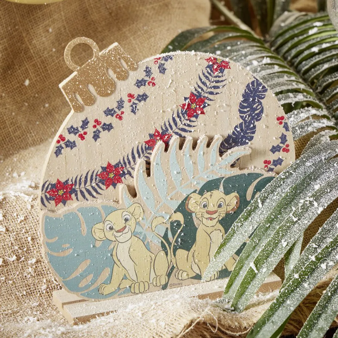 Décoration Disney à poser boule de Noël Le Roi Lion bois H21,5cm-Gifi Hot