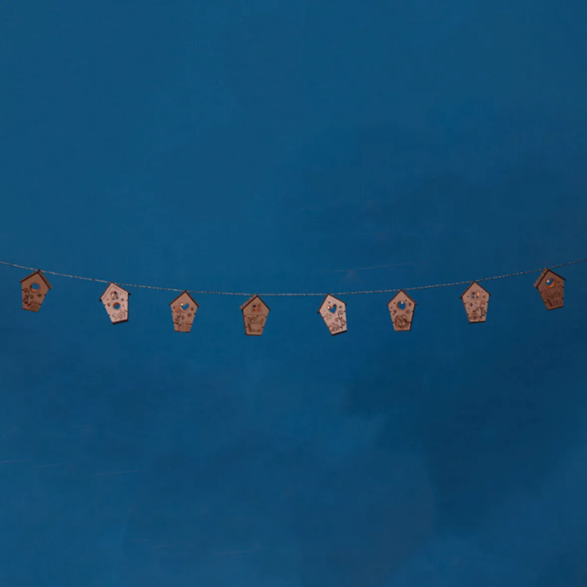 Guirlande électrique maisons blanches fixes 1,35 m-Gifi Discount