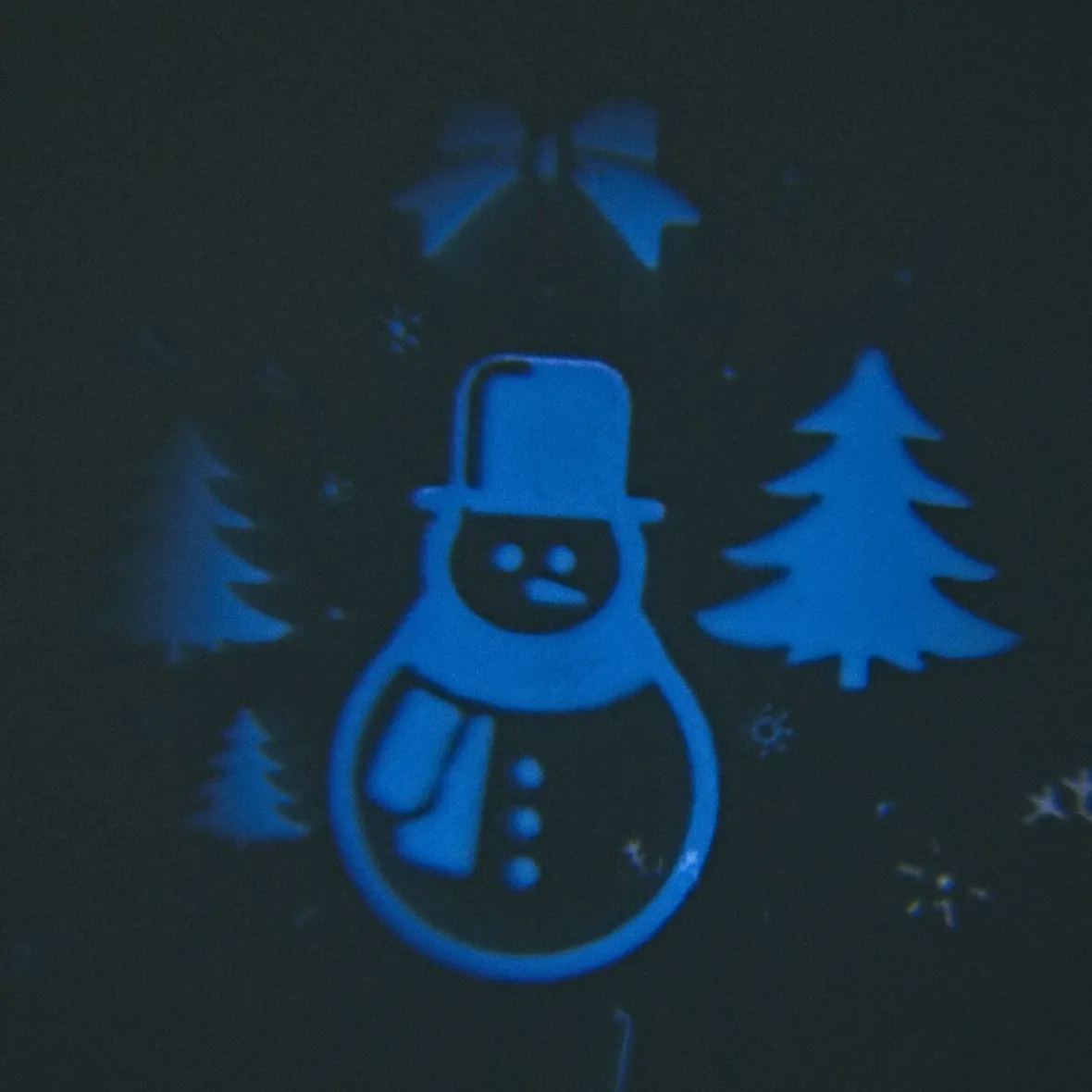 Projecteur extérieur LED solaire Noël motifs animés-Gifi Clearance