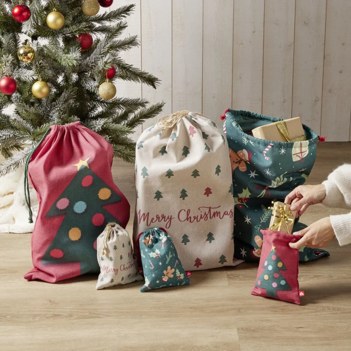 Sac cadeau tissu réutilisable 15x20cm - 3 modèles-Gifi Discount